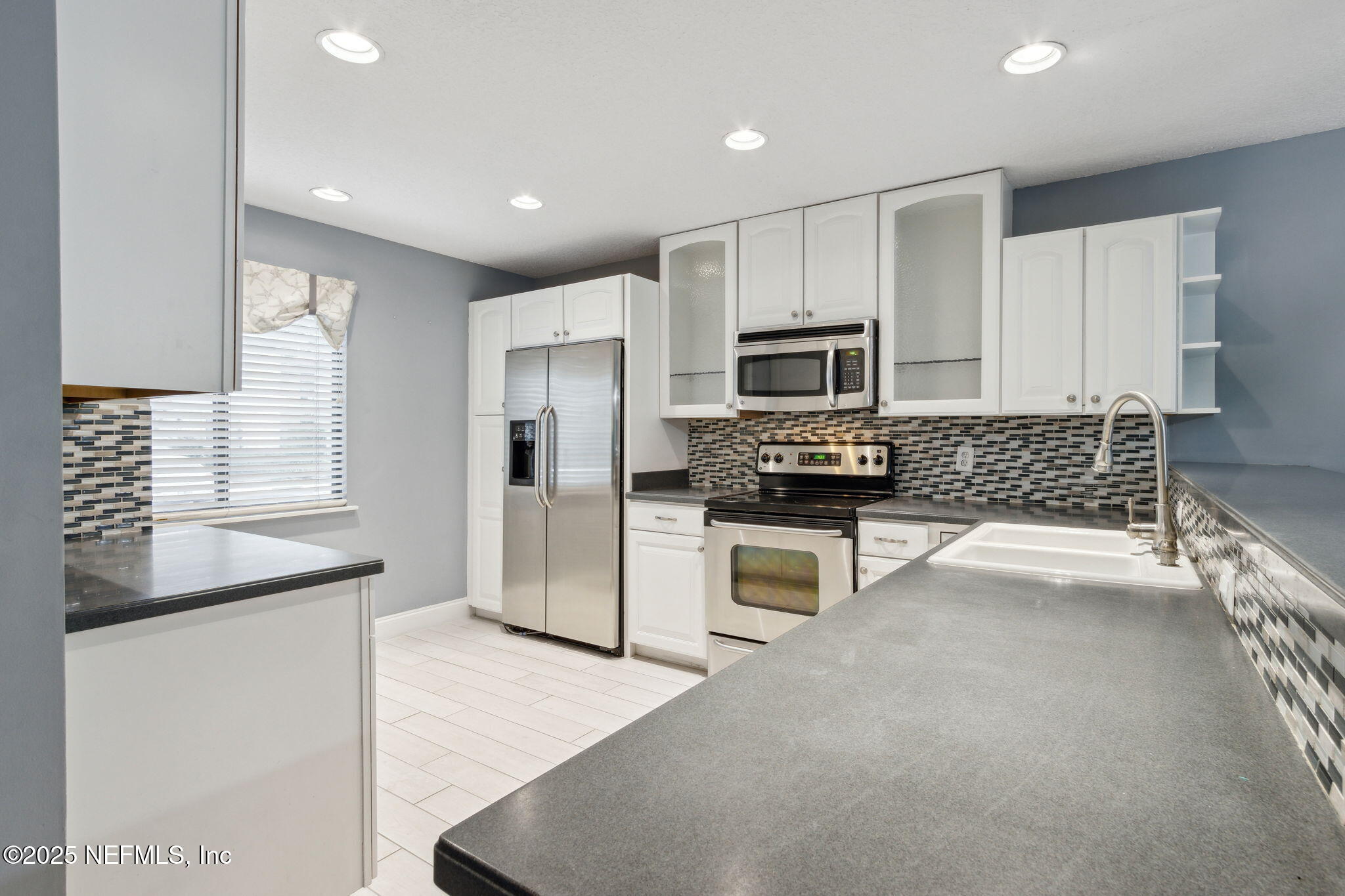 14750 BEACH Boulevard 34