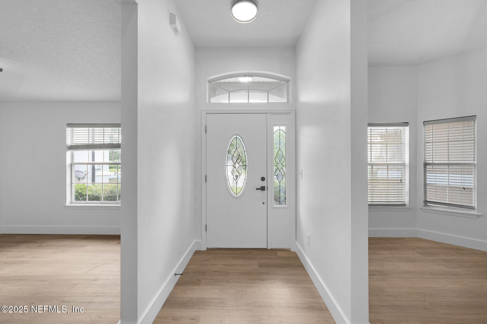 464 BRENTWOOD Court