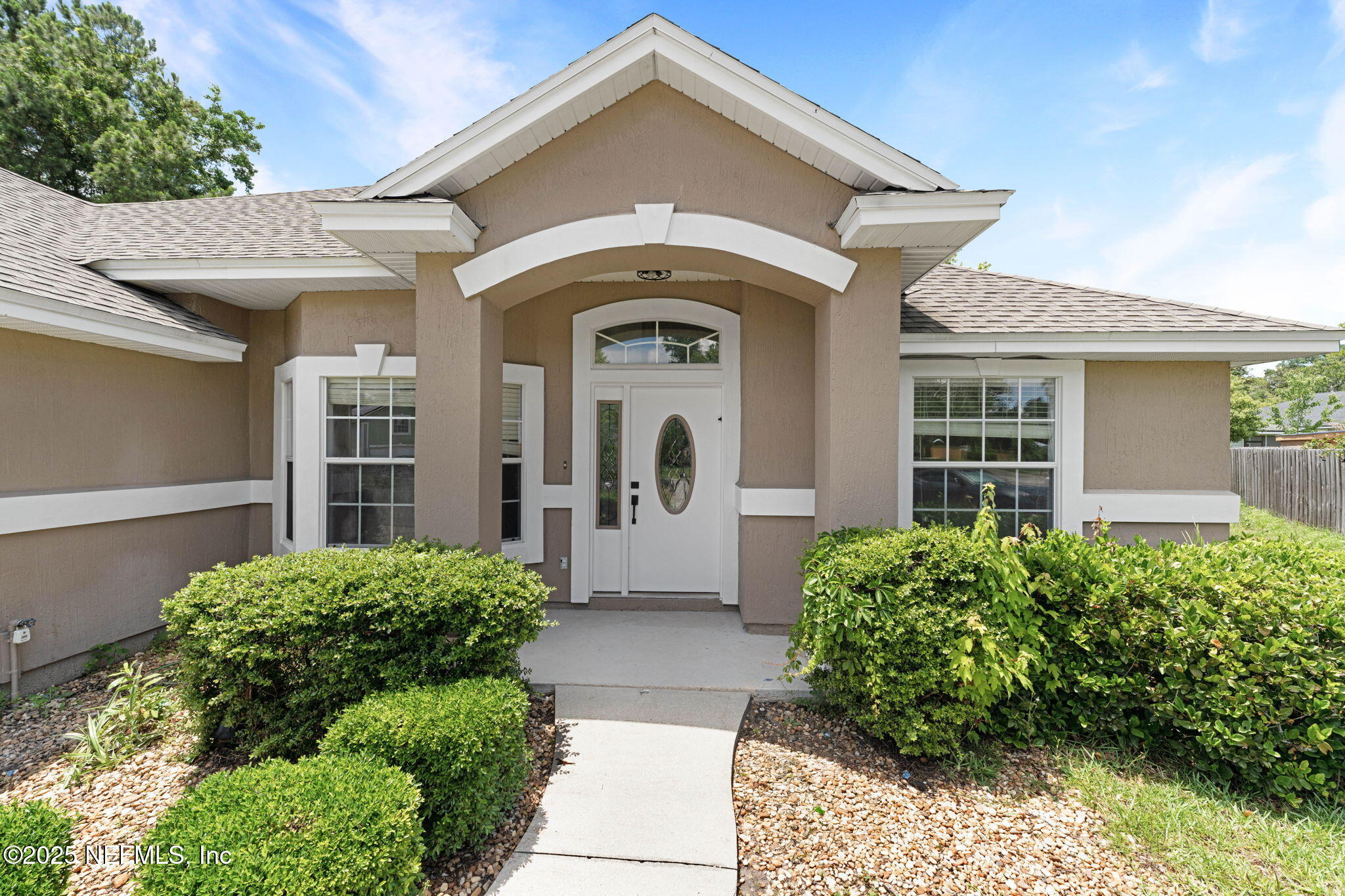 464 BRENTWOOD Court