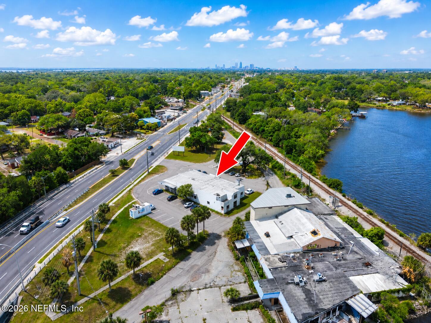 8074 N MAIN Street