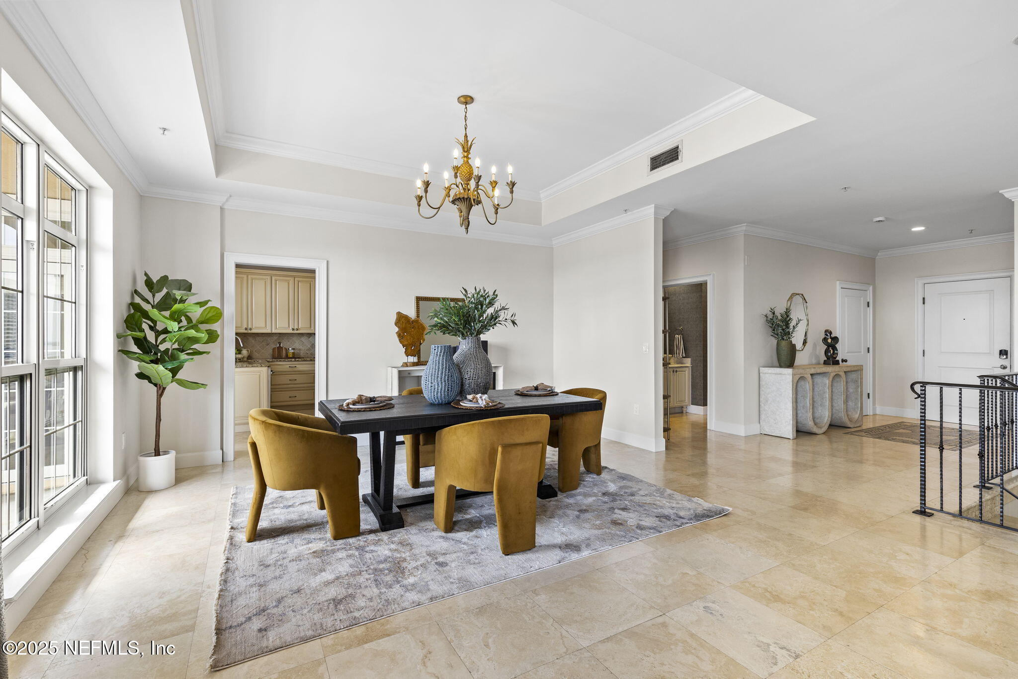 400 E BAY Street PH8