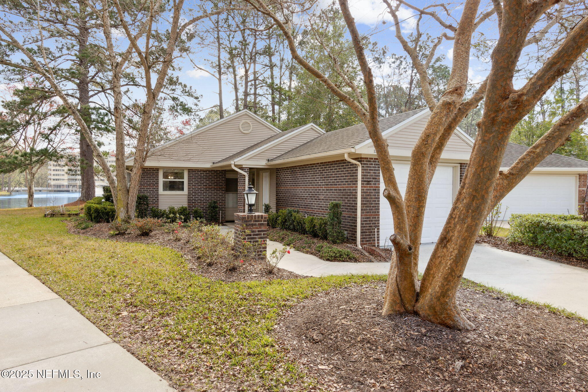 13653 MYRICA Court