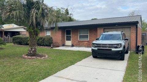 Photo of 7539 WALDEN Road, Jacksonville, FL 32244 (MLS # 2143235)