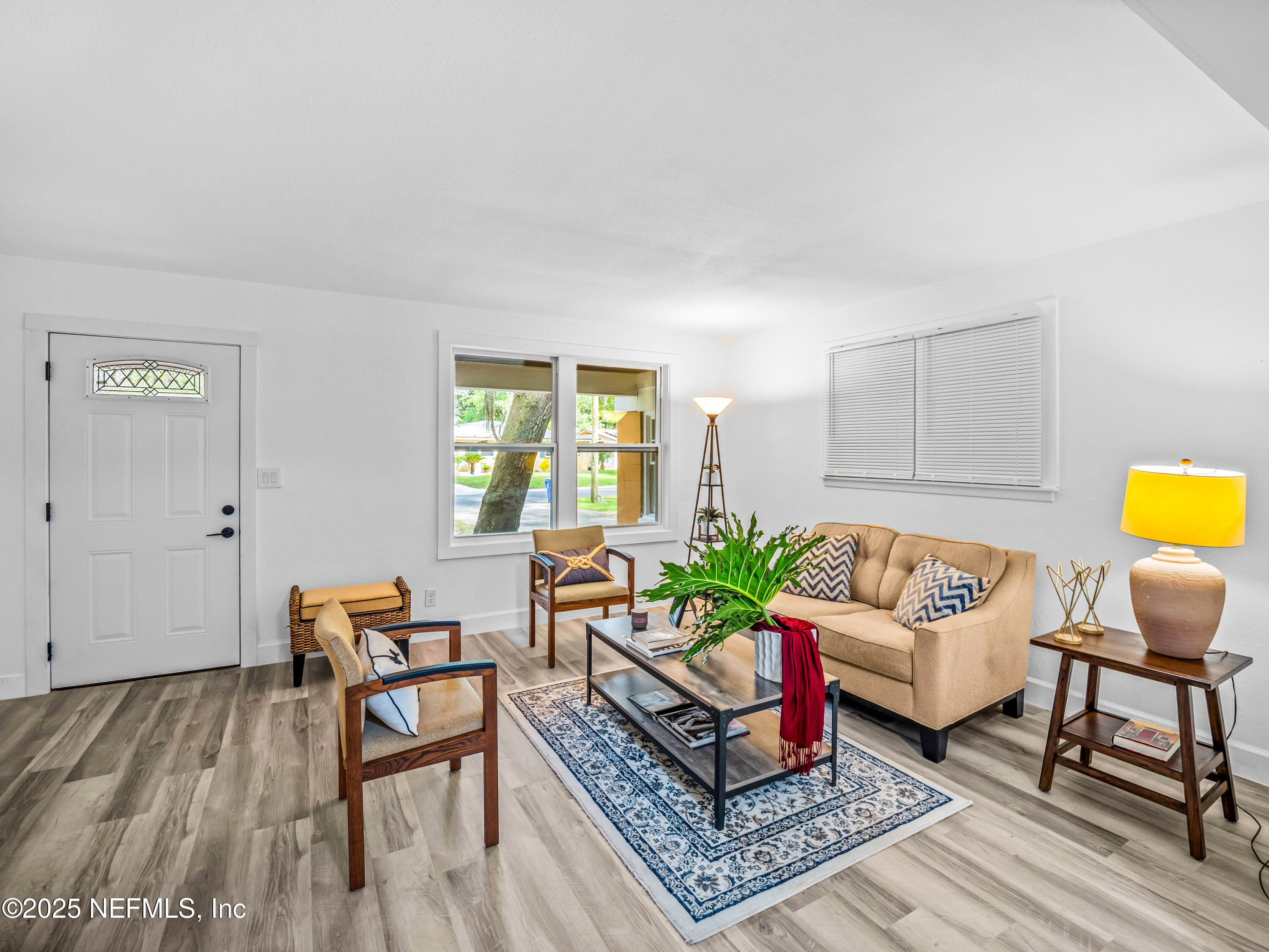 2522 GRASSHOPPER Lane