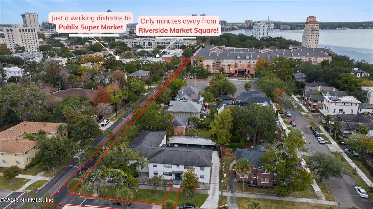 2160 RIVERSIDE Avenue