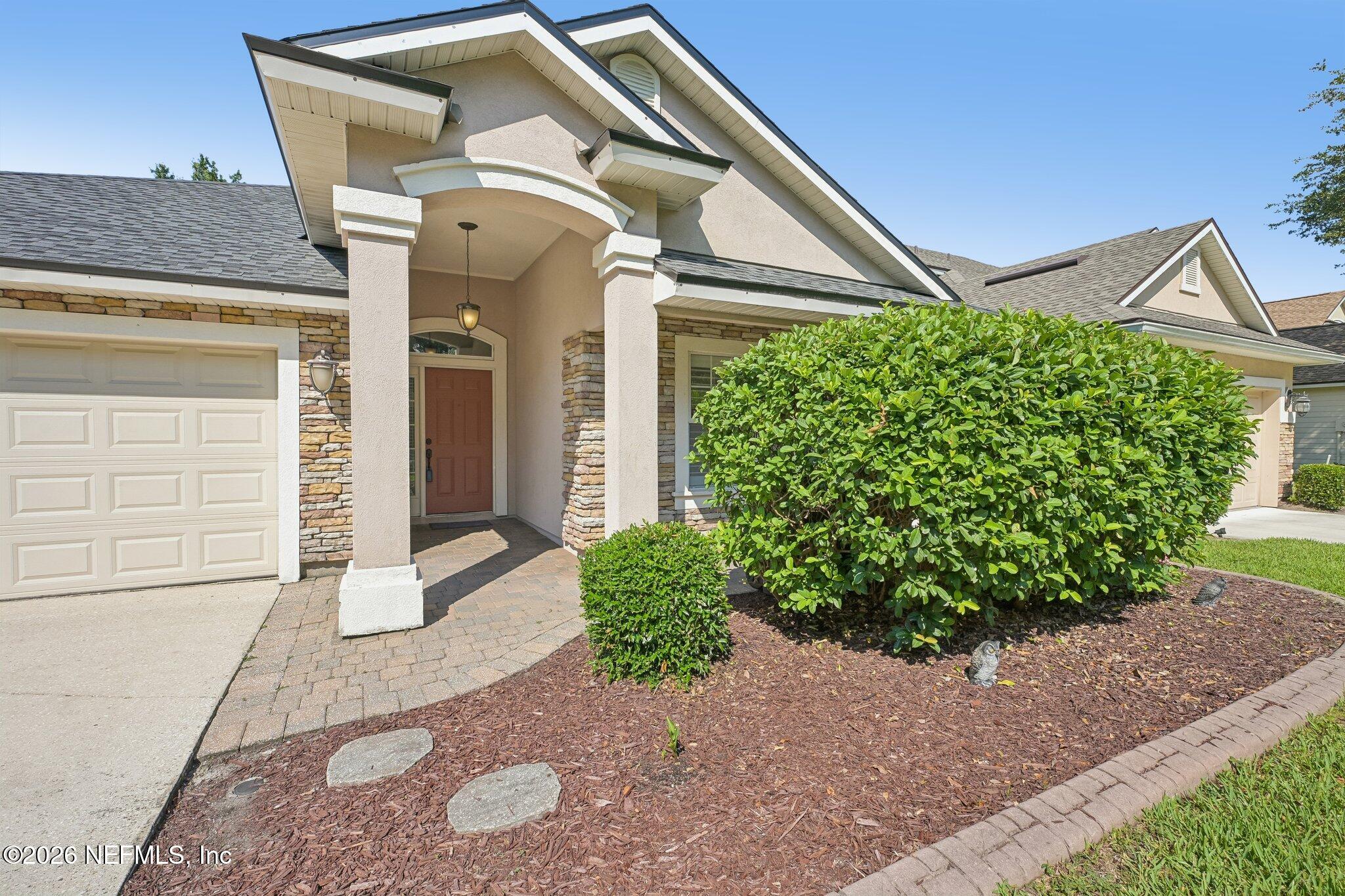 980 STEEPLECHASE Lane