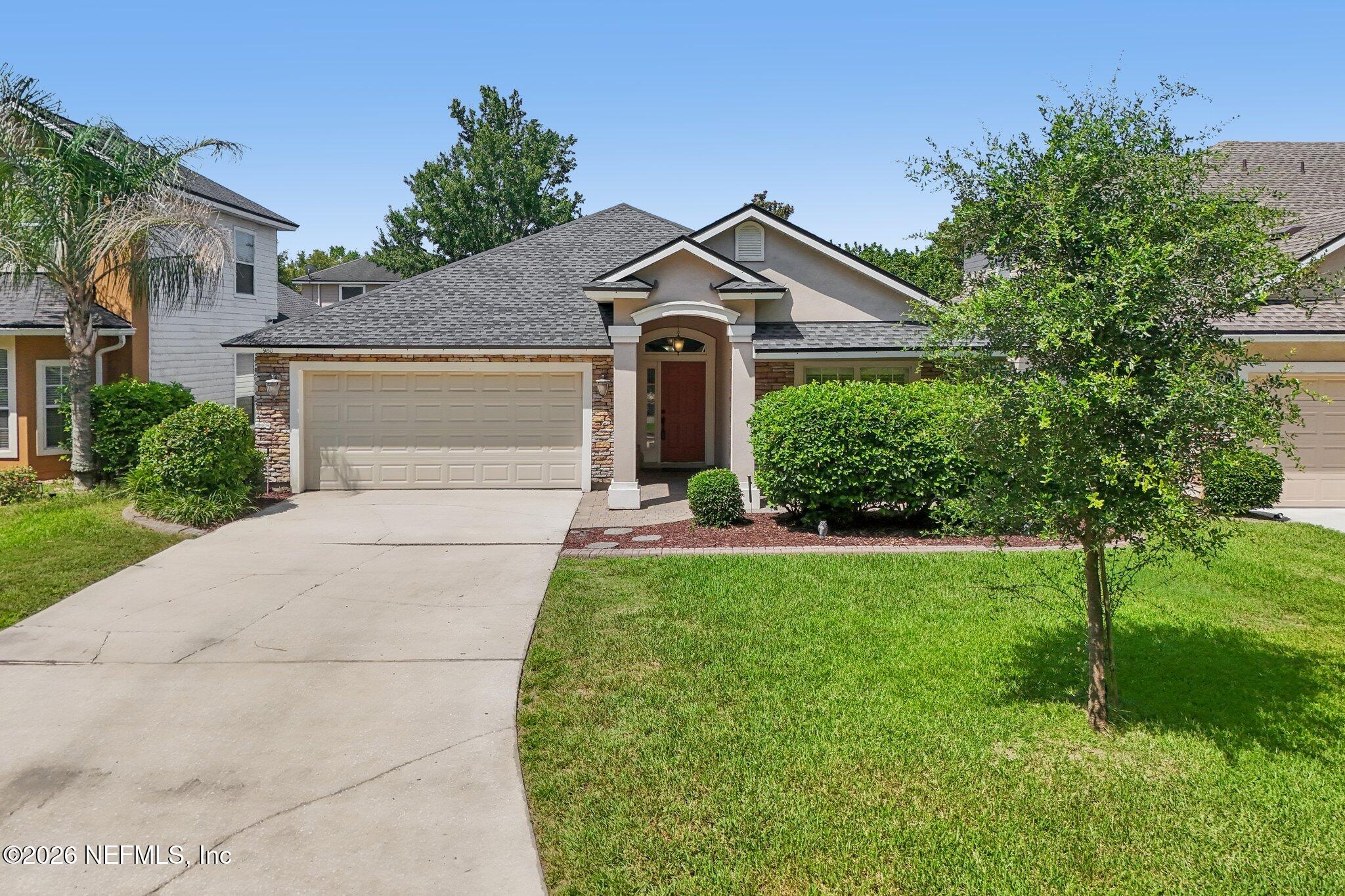 980 STEEPLECHASE Lane