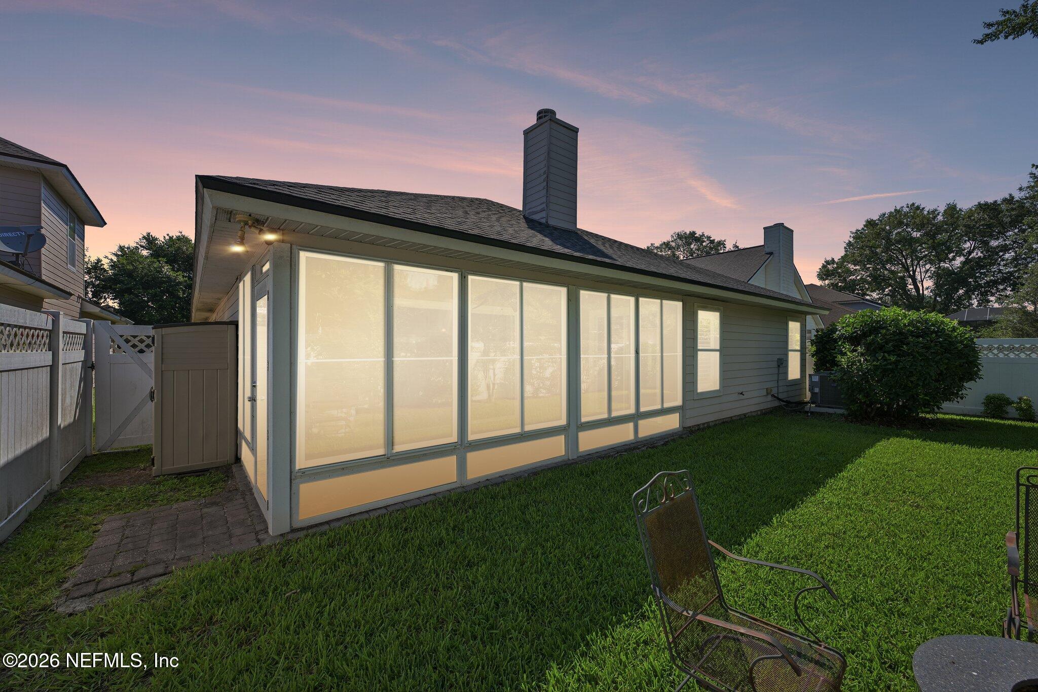 980 STEEPLECHASE Lane
