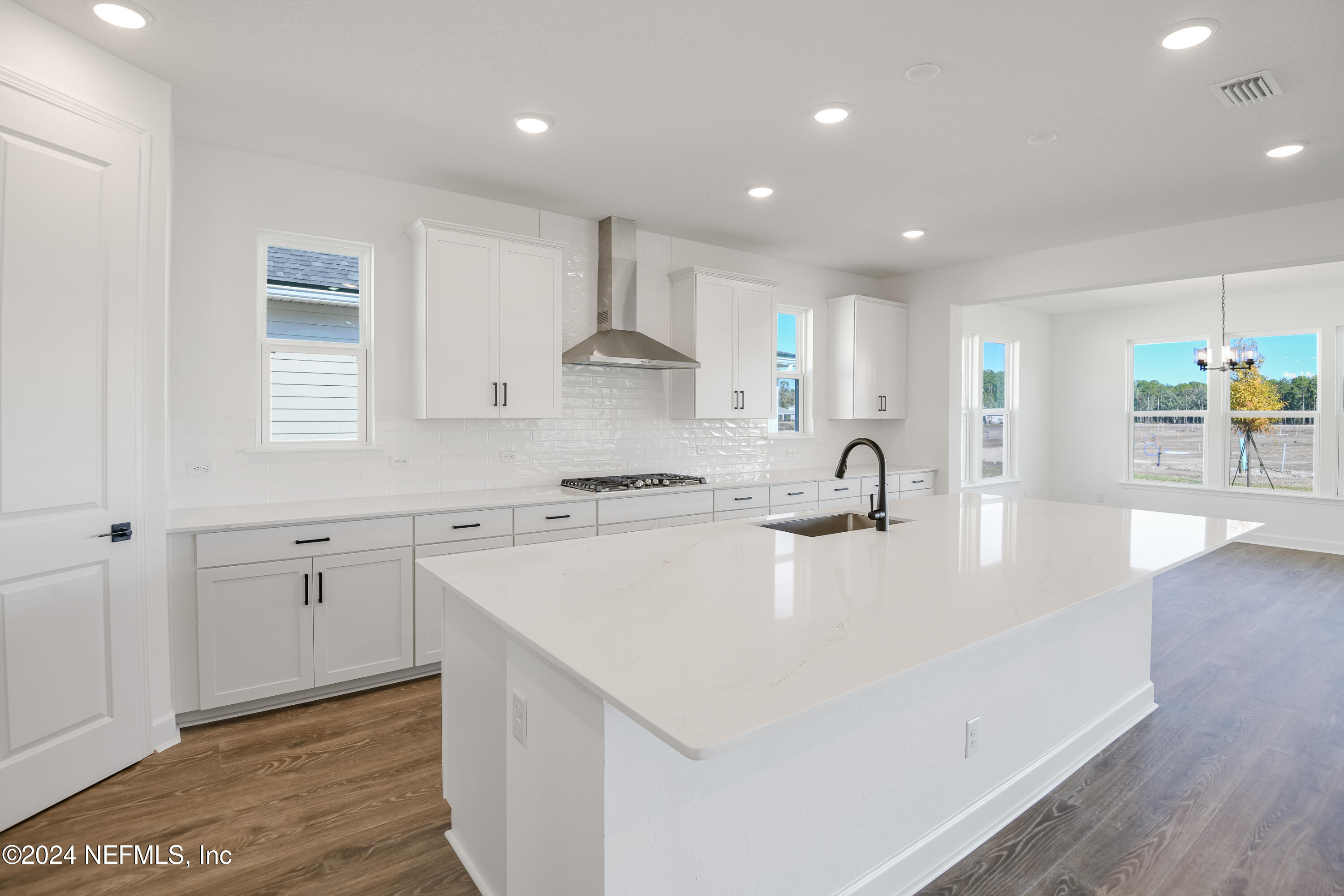 2523 TRAILMARK Drive