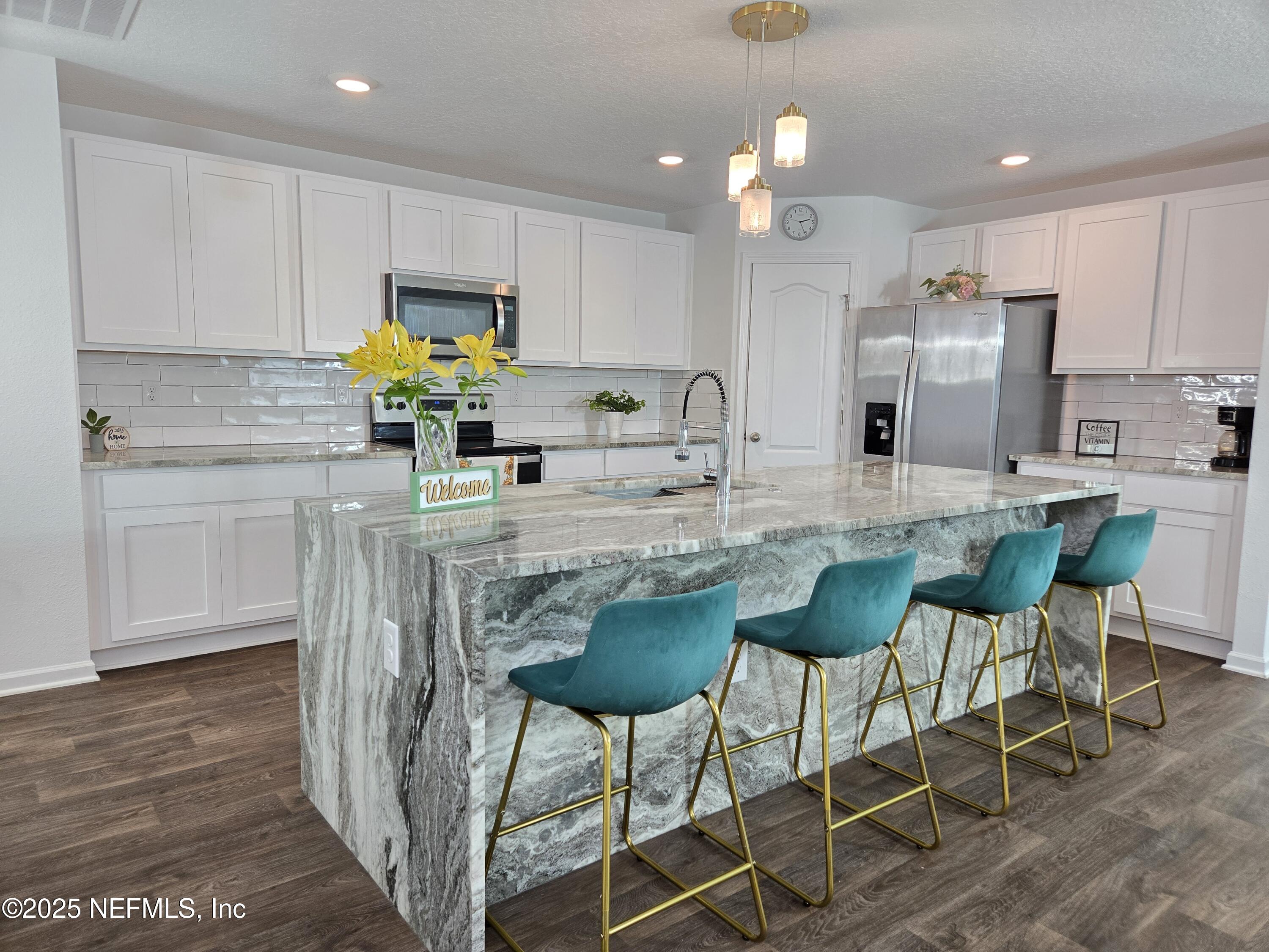 32 HULETT WOODS Road