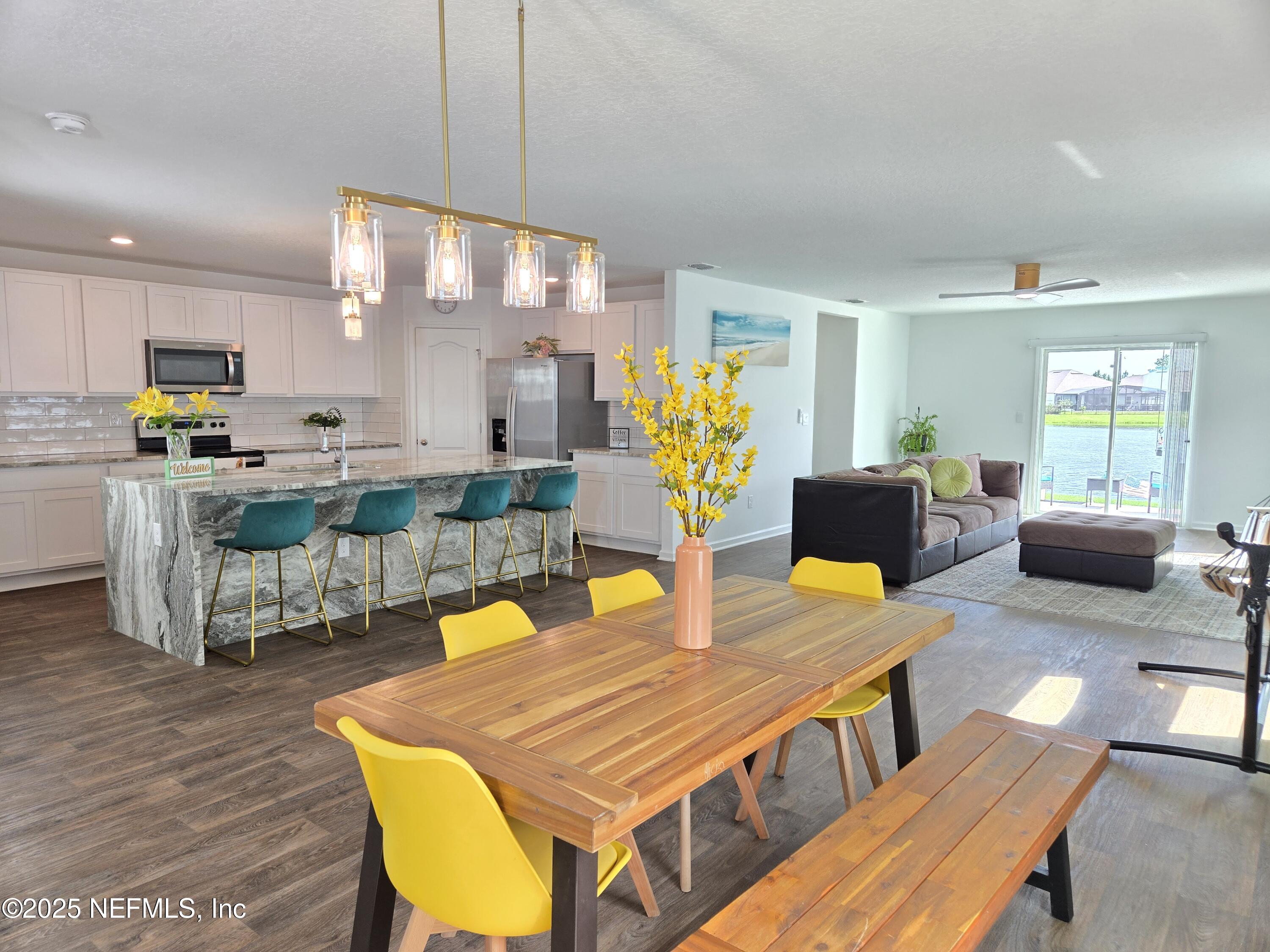 32 HULETT WOODS Road