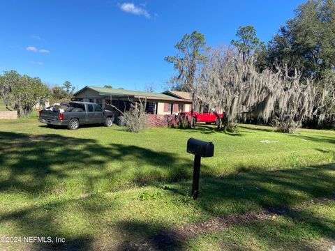 A home in East Palatka