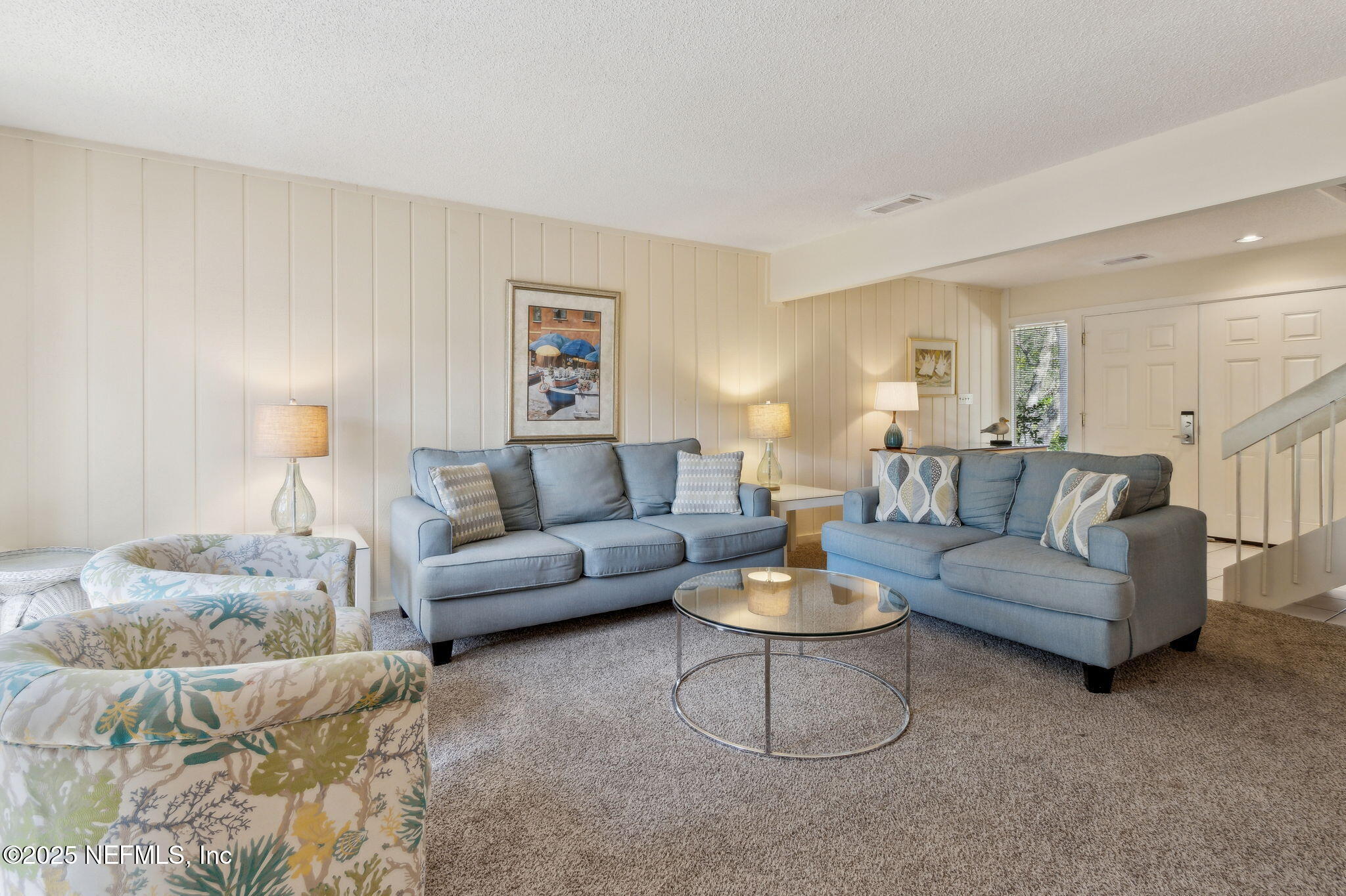 2004 BEACH WOOD Road