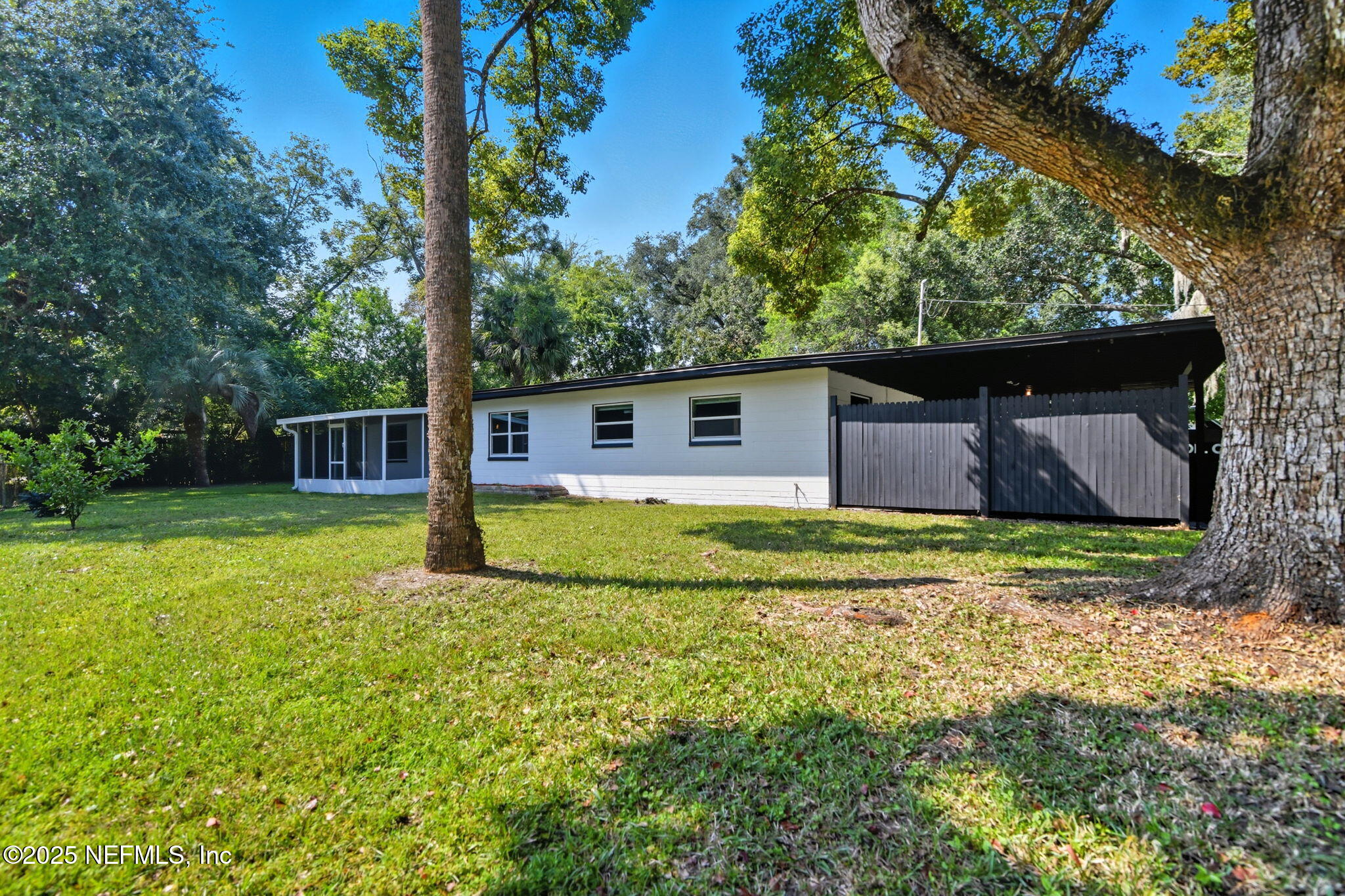 8223 BRACKRIDGE Boulevard S