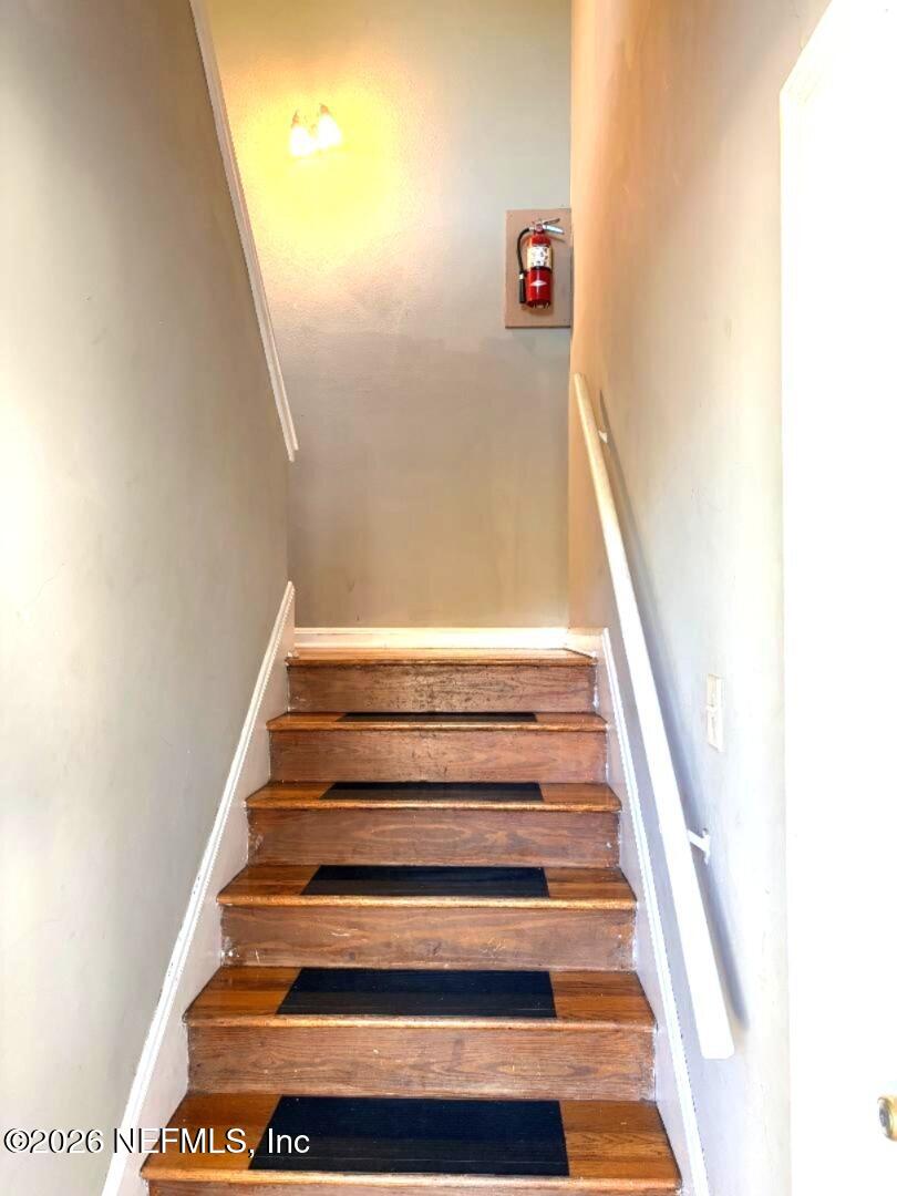 2842 SYDNEY Street #4