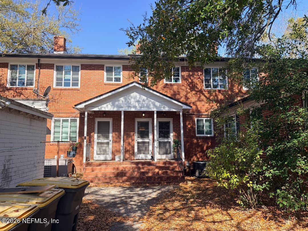 2842 SYDNEY Street #4