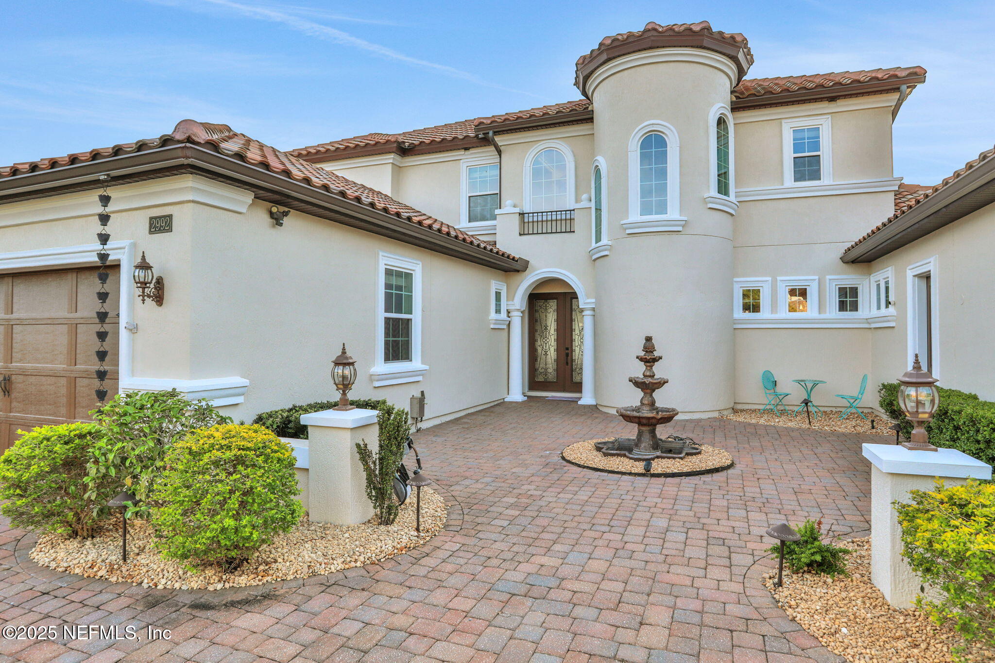 2992 SAVONA Court