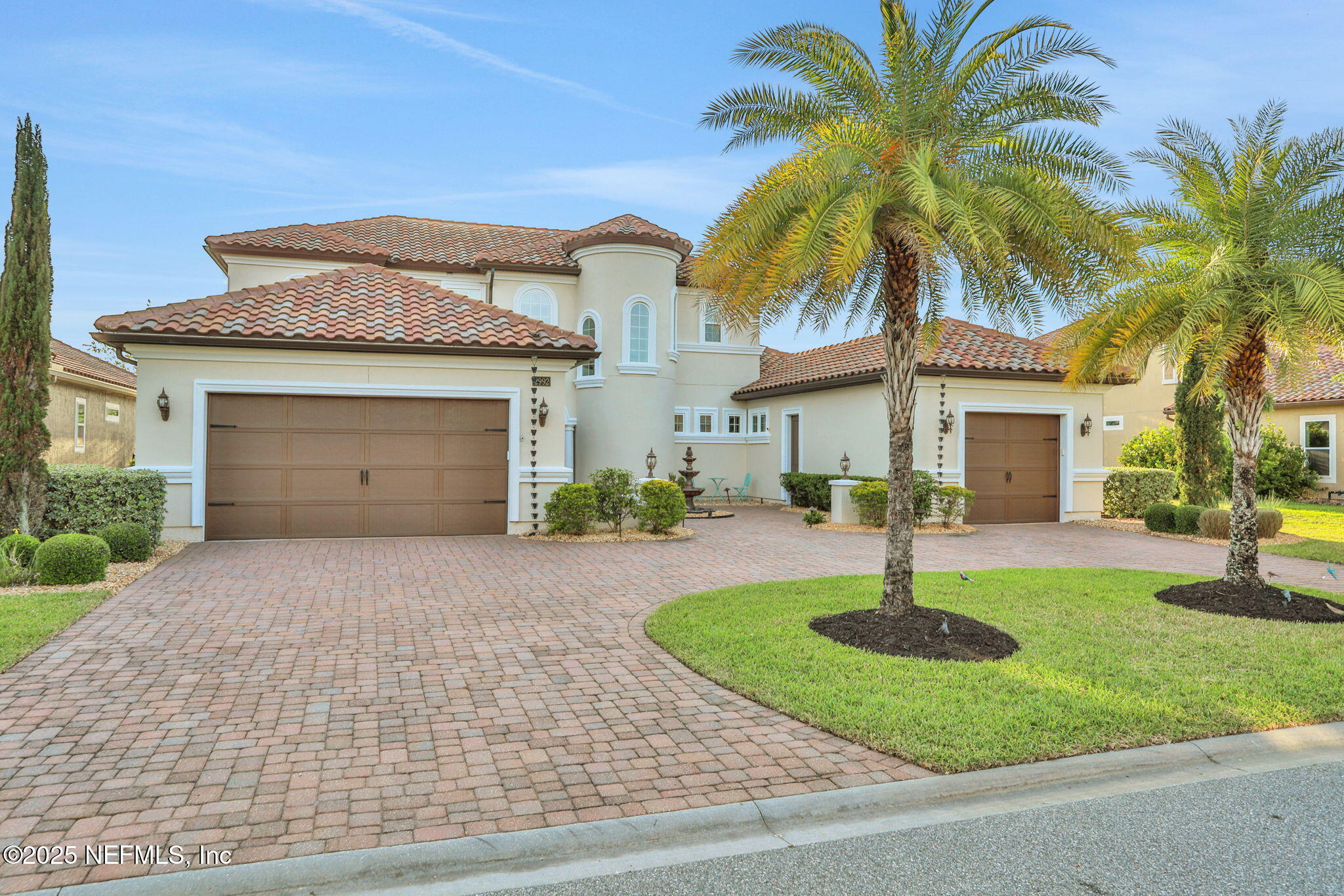 2992 SAVONA Court