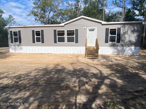 A home in Interlachen