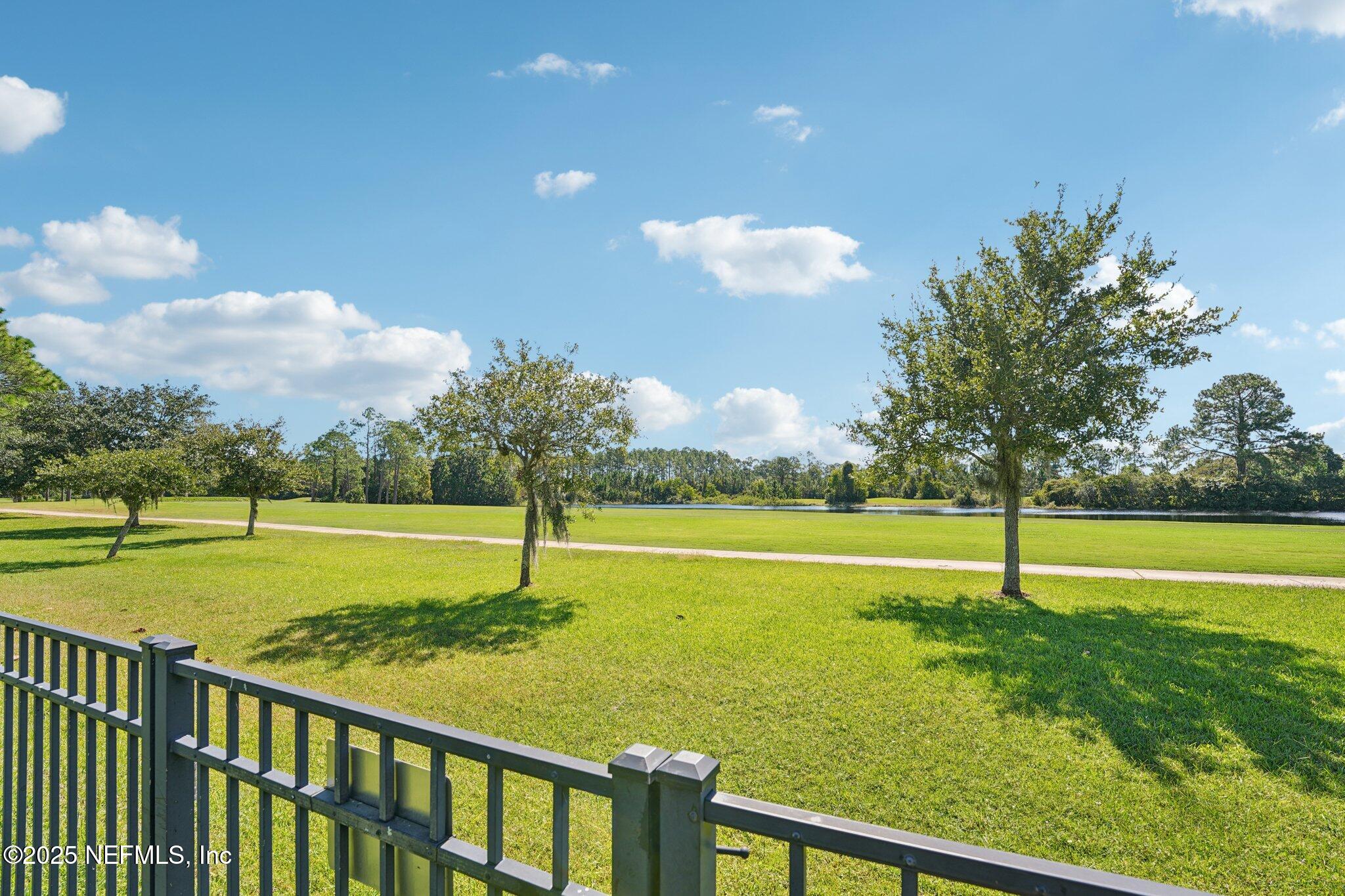 5131 CYPRESS LINKS Boulevard