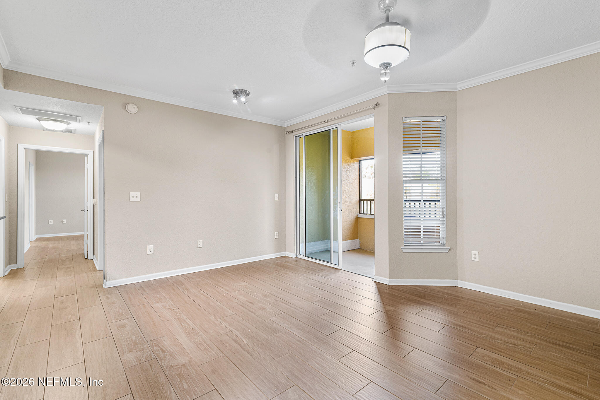 8539 GATE Parkway 433