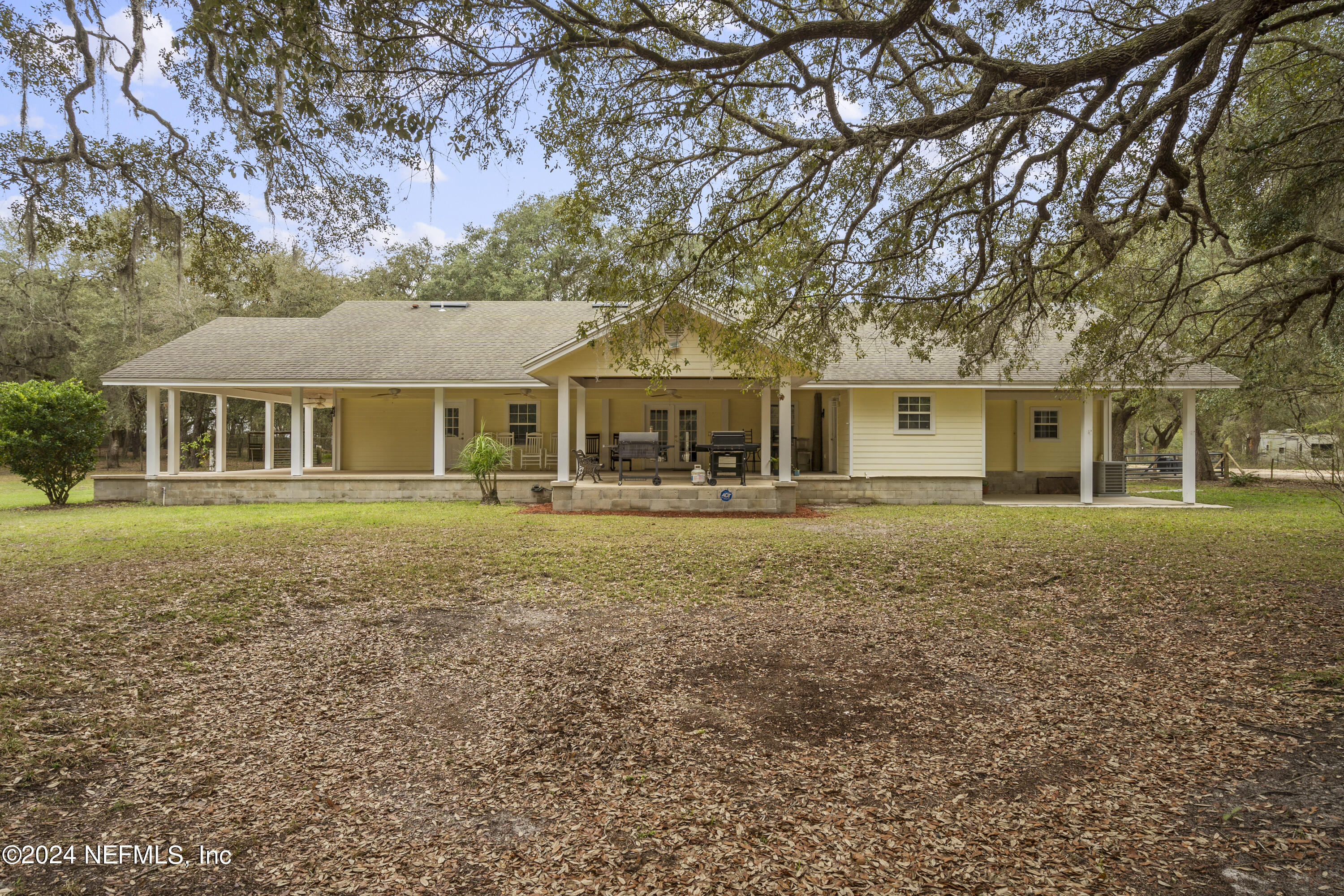 Melrose, FL home for sale located at 101 Tiffany Road, Melrose, FL 32666