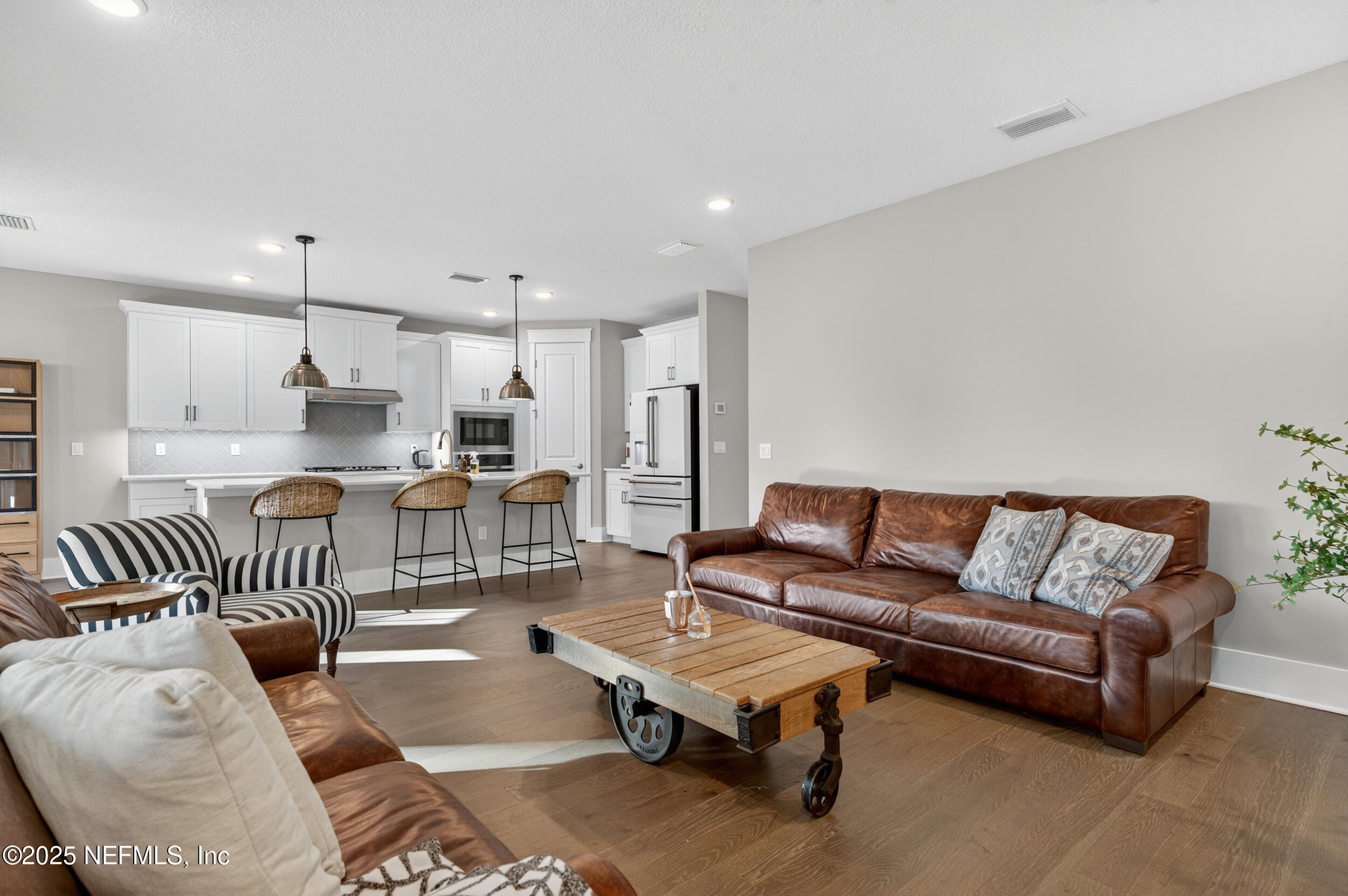 434 SETTLERS LANDING Drive