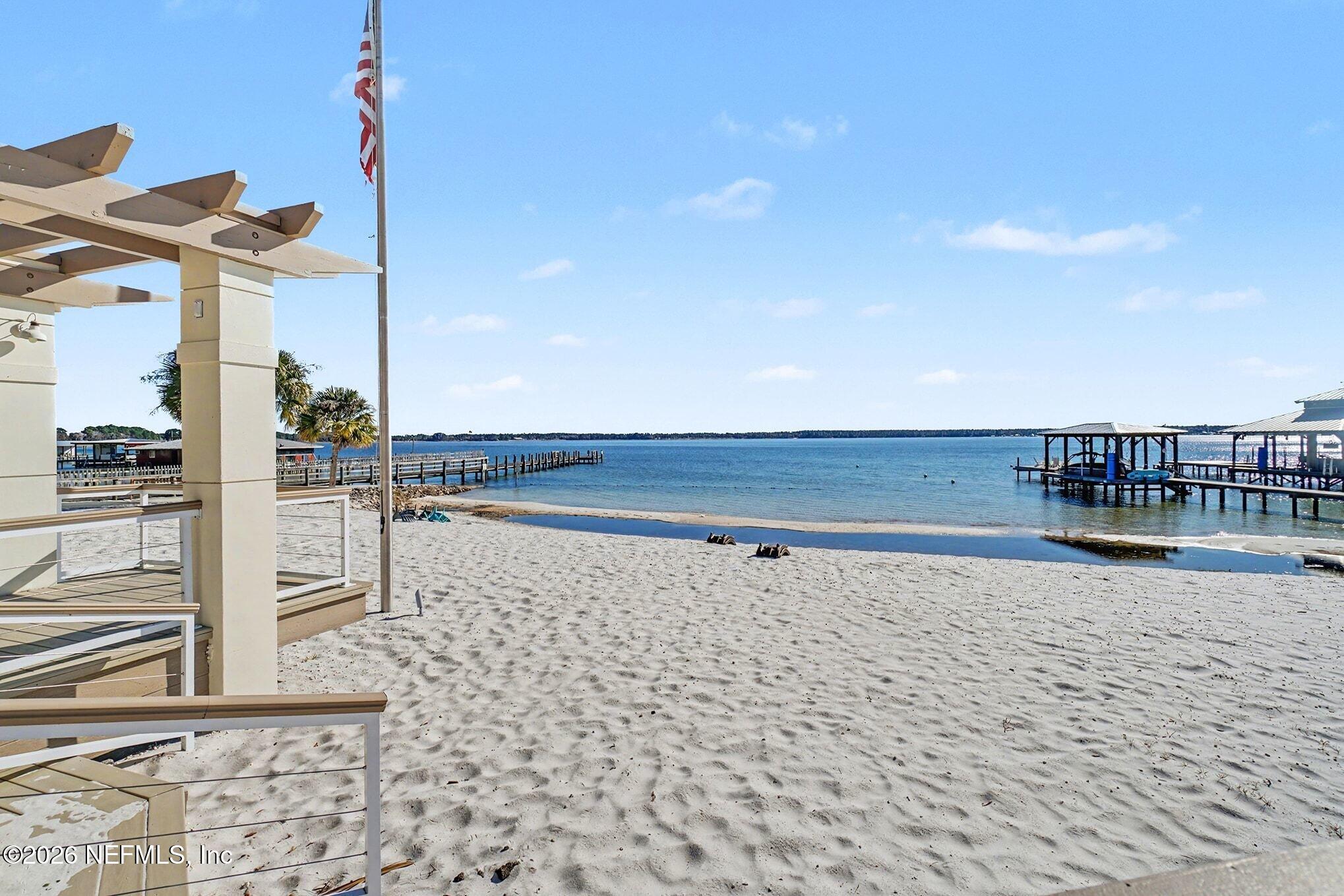 4042 BUENA VISTA Avenue