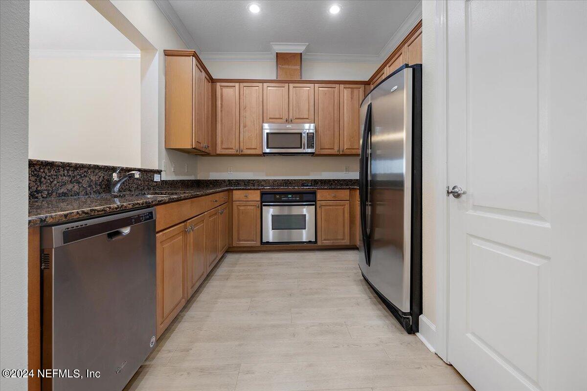13846 ATLANTIC Boulevard 405