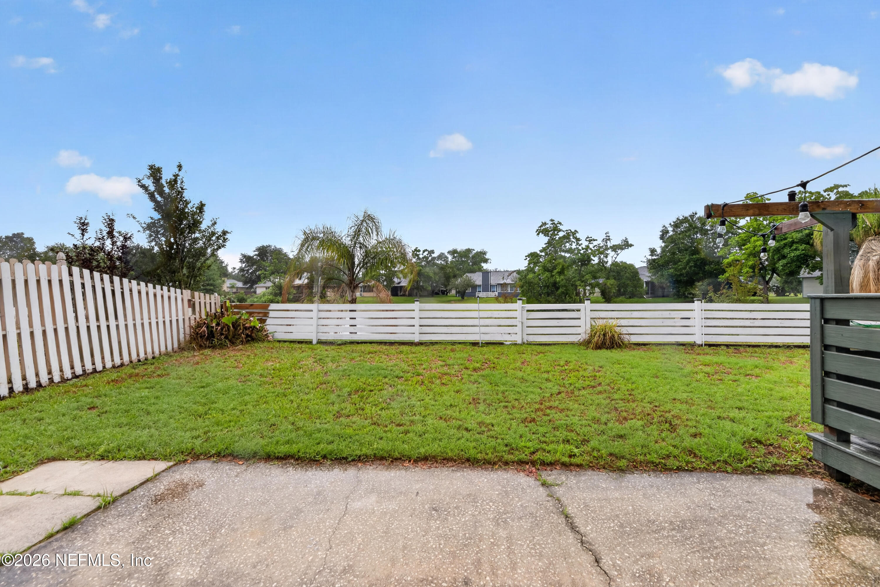 2927 WATERS VIEW Circle