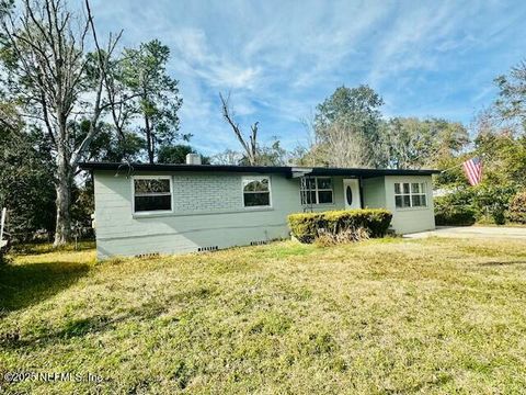 A home in Jacksonville