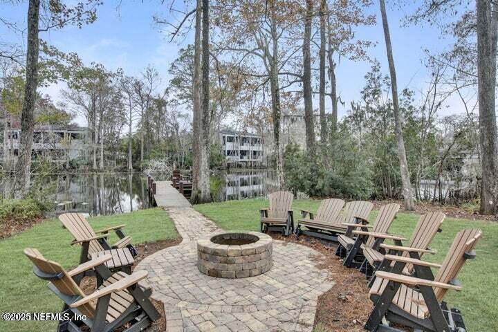 8861 AMALFI Court