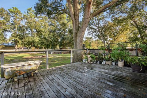 A home in Yulee