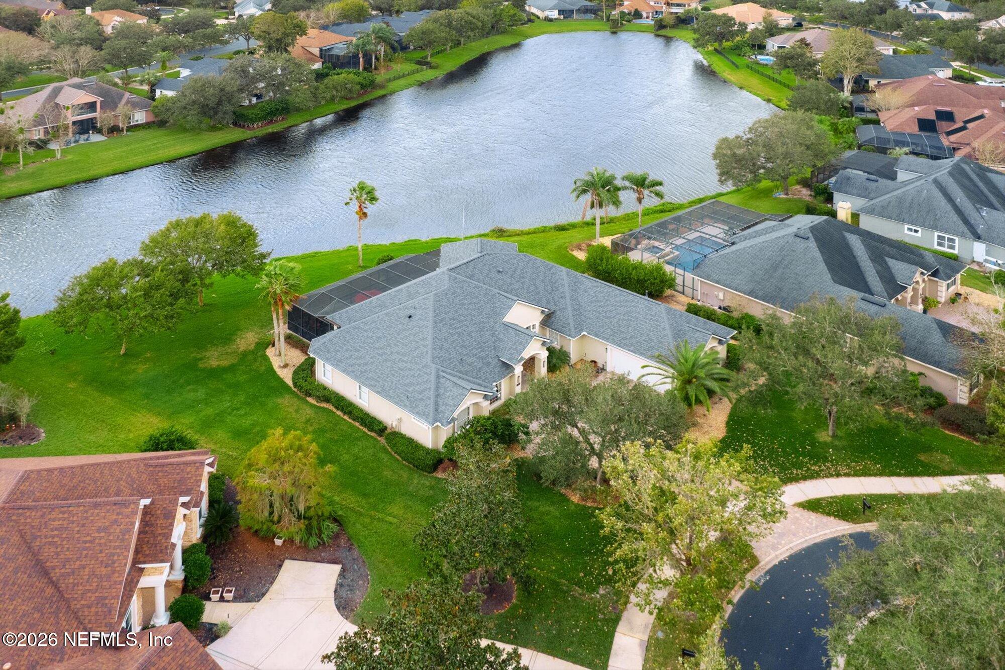 700 PINECREST ISLE Court