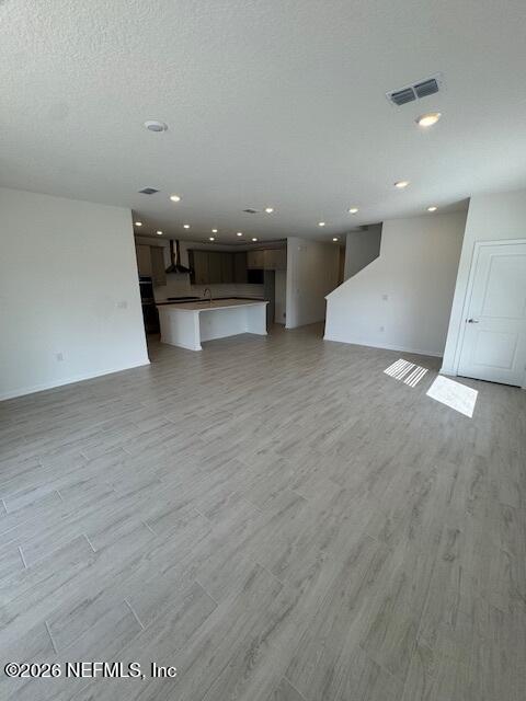 118 CEDAR KNOLL Circle