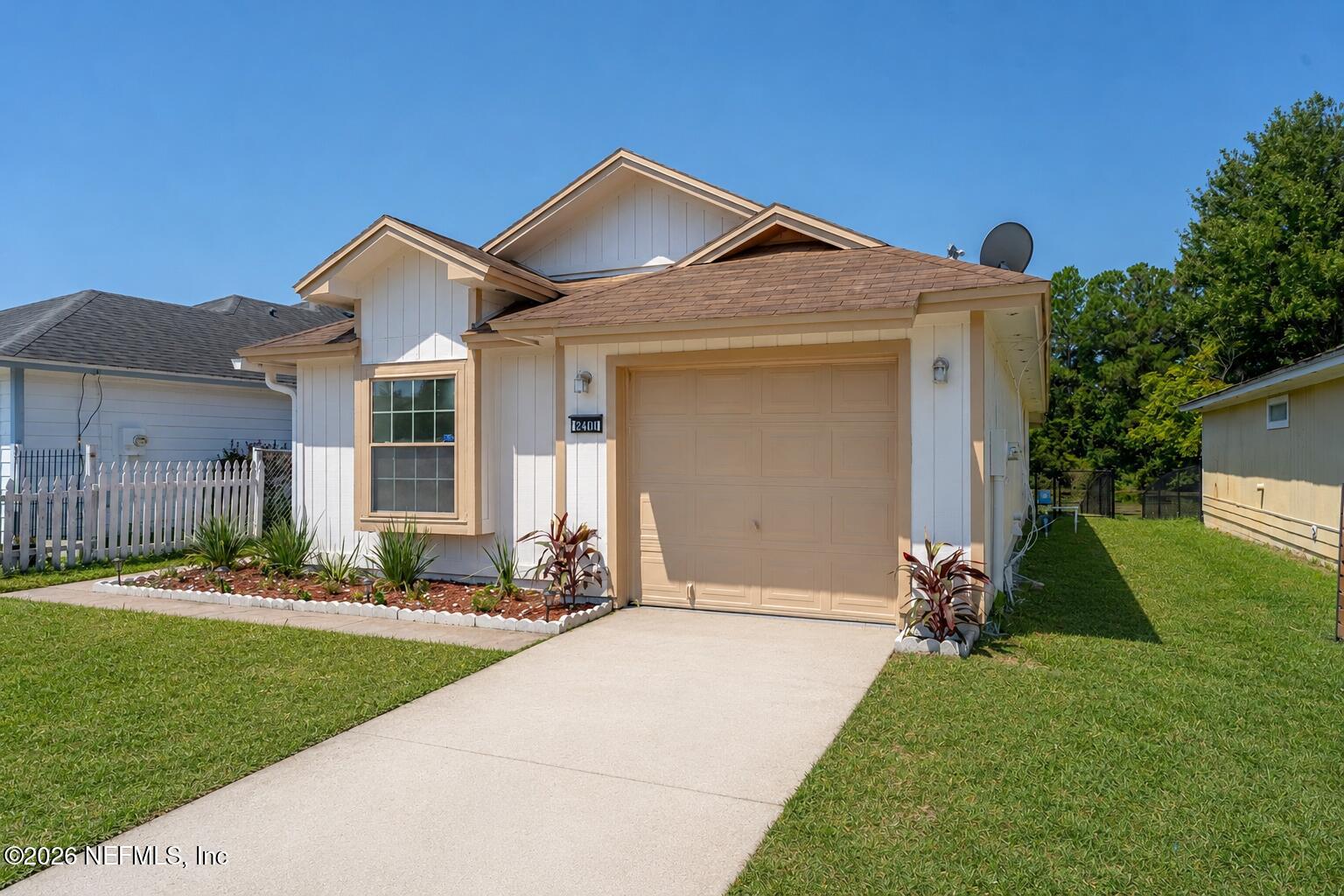 2400 TOWNSQUARE Drive