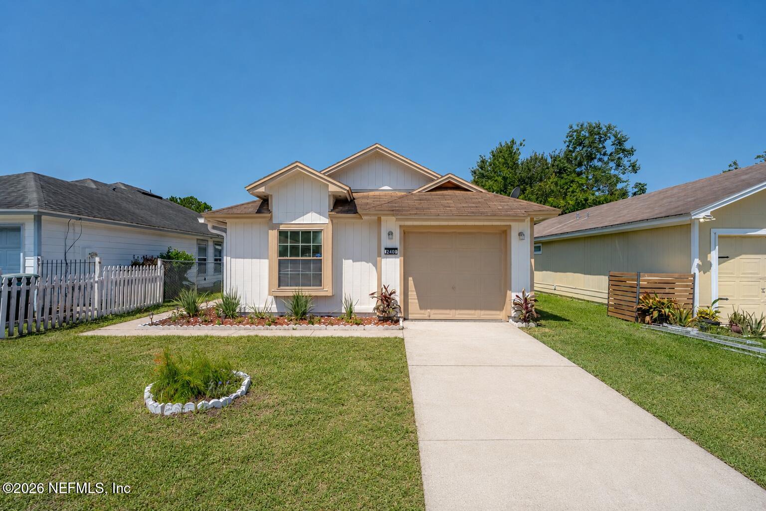 2400 TOWNSQUARE Drive