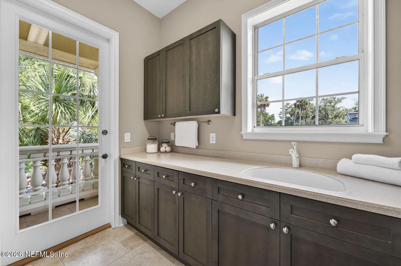 Welcome to Belvedere, a tree-canopied enclave of just 17 homes. This M – image 55