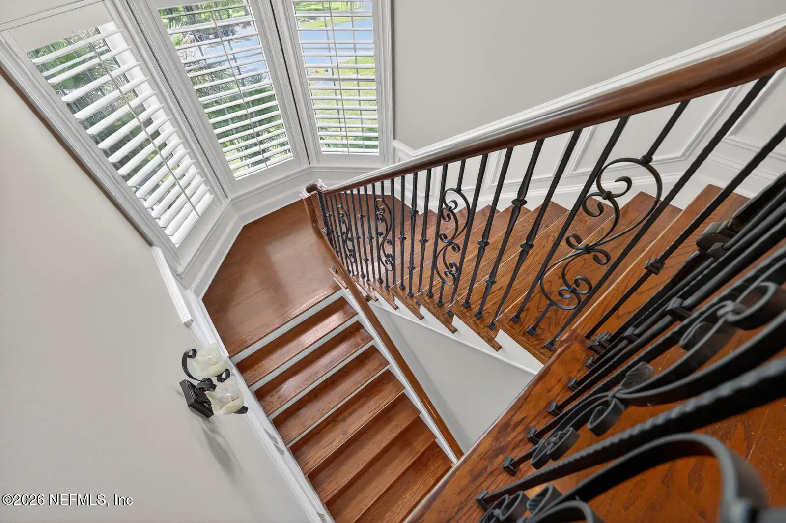 Welcome to Belvedere, a tree-canopied enclave of just 17 homes. This M – image 32