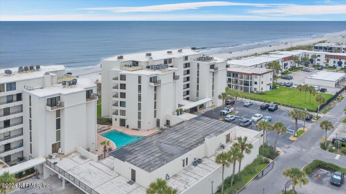 Jacksonville Beach, FL home for sale located at 2200 Ocean Drive Unit 1C, Jacksonville Beach, FL 32250