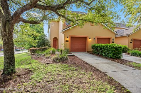 Photo of 2551 SUMMIT VIEW Drive, Jacksonville, FL 32210 (MLS # 2144949)