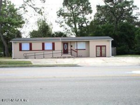 A home in Jacksonville