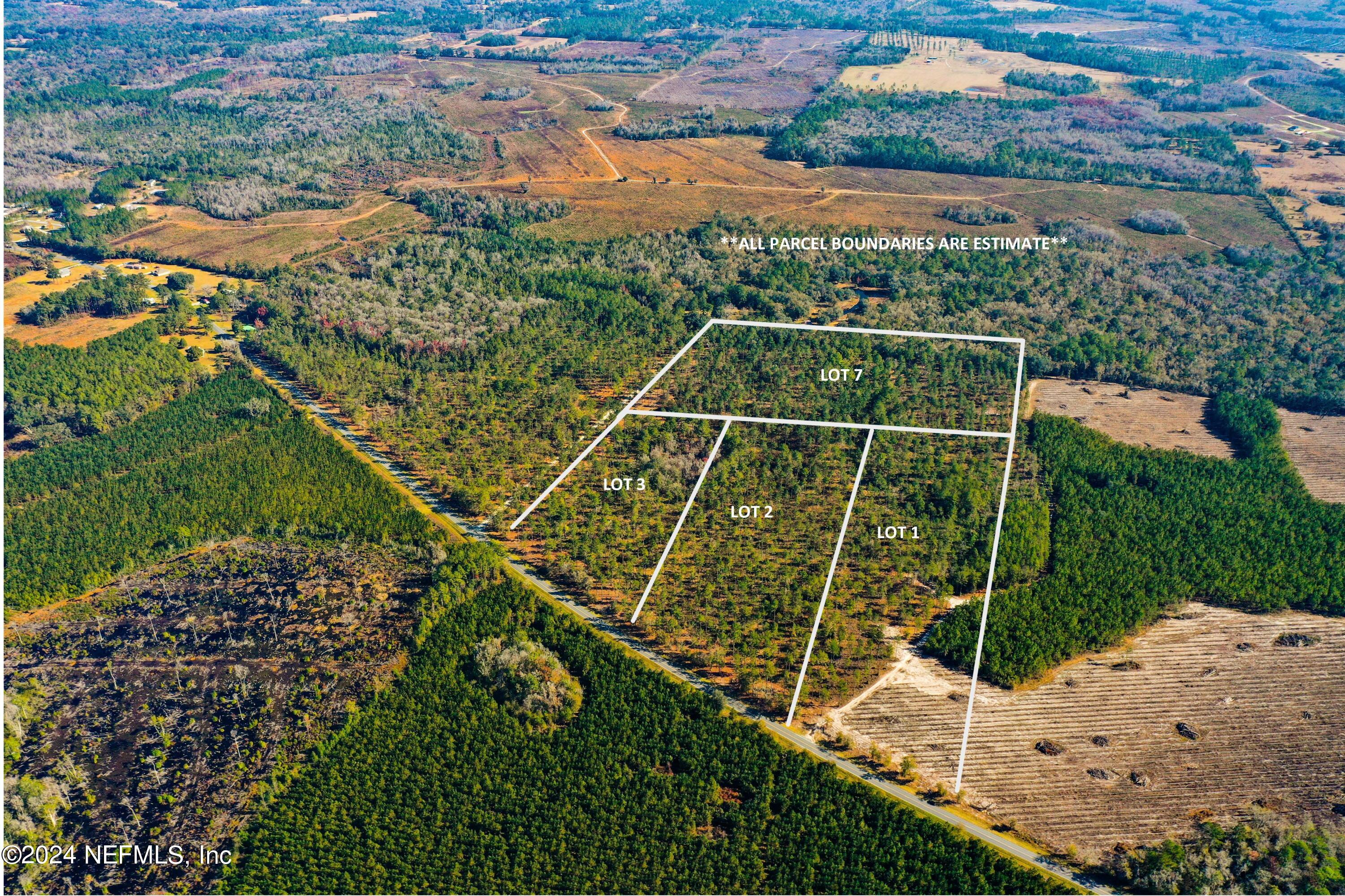 Lake City, FL home for sale located at LOT 2 NW FALLING CREEK Road, Lake City, FL 32055