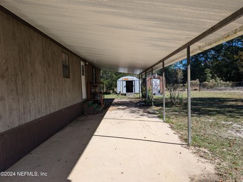 A home in Interlachen