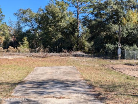 A home in Interlachen