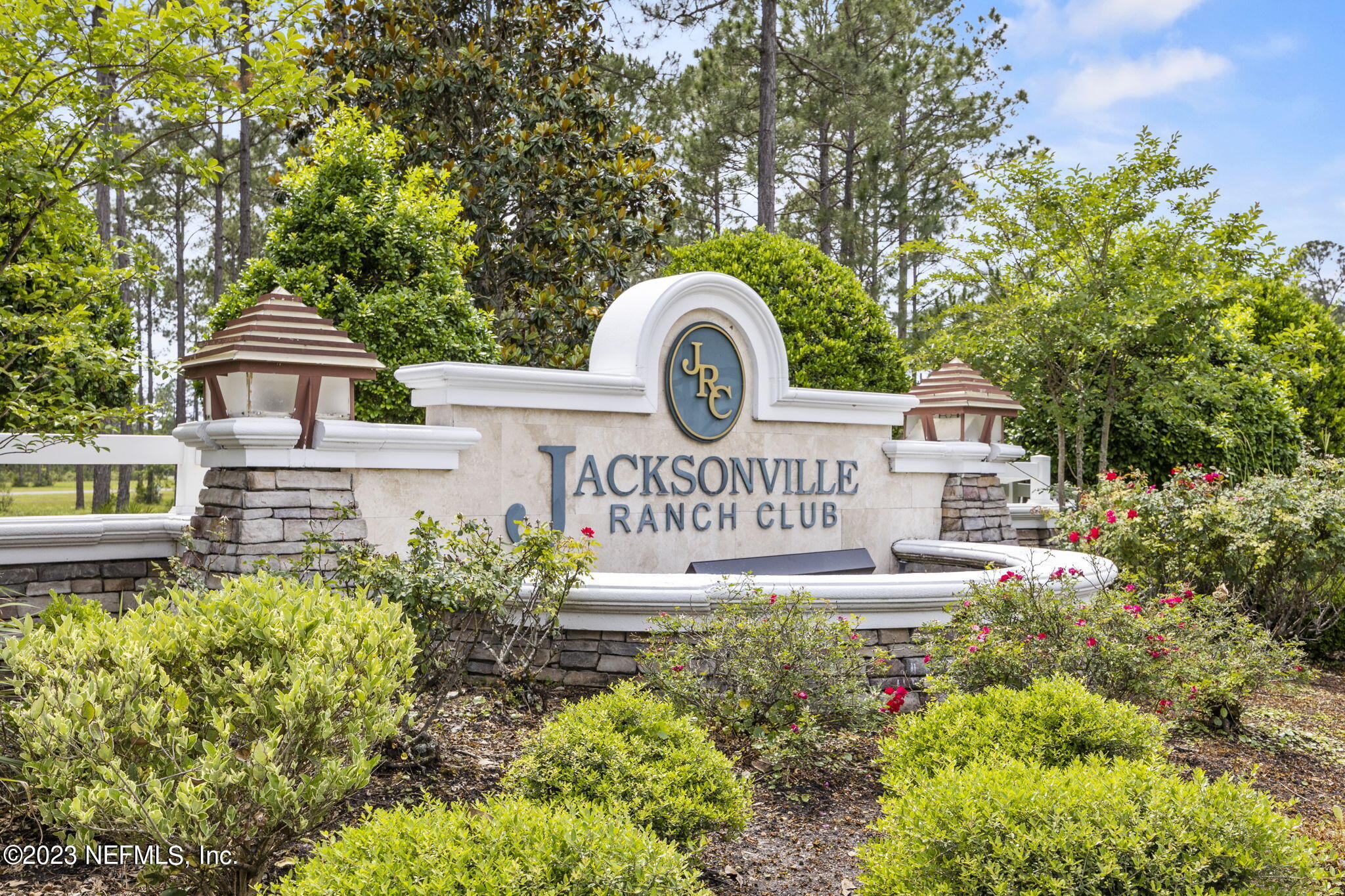 Jacksonville, FL home for sale located at 9747 KINGS CROSSING Drive, Jacksonville, FL 32219
