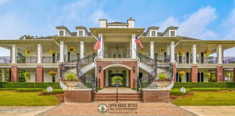 A home in Orange Park