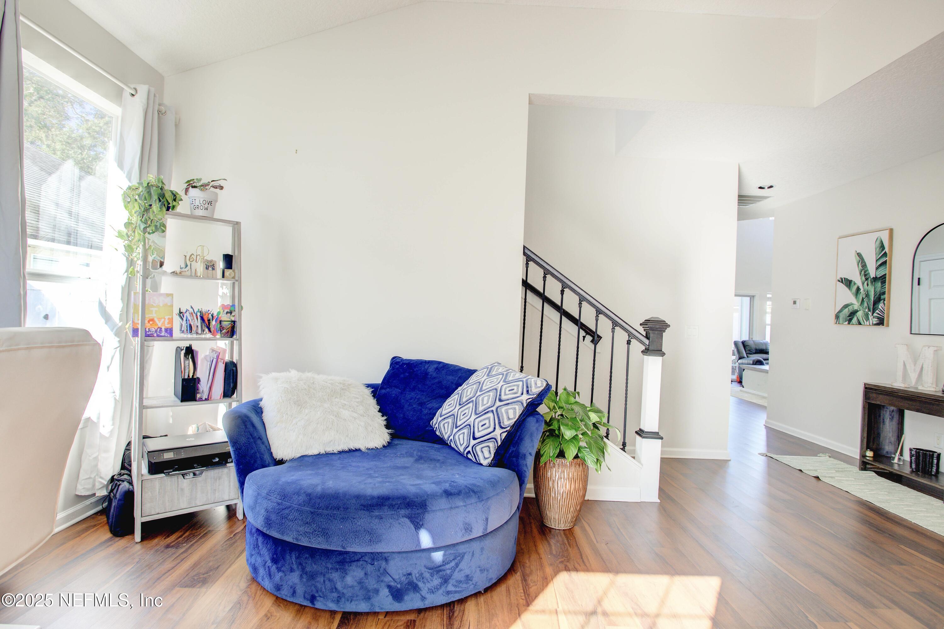 1076 MOOSEHEAD Drive