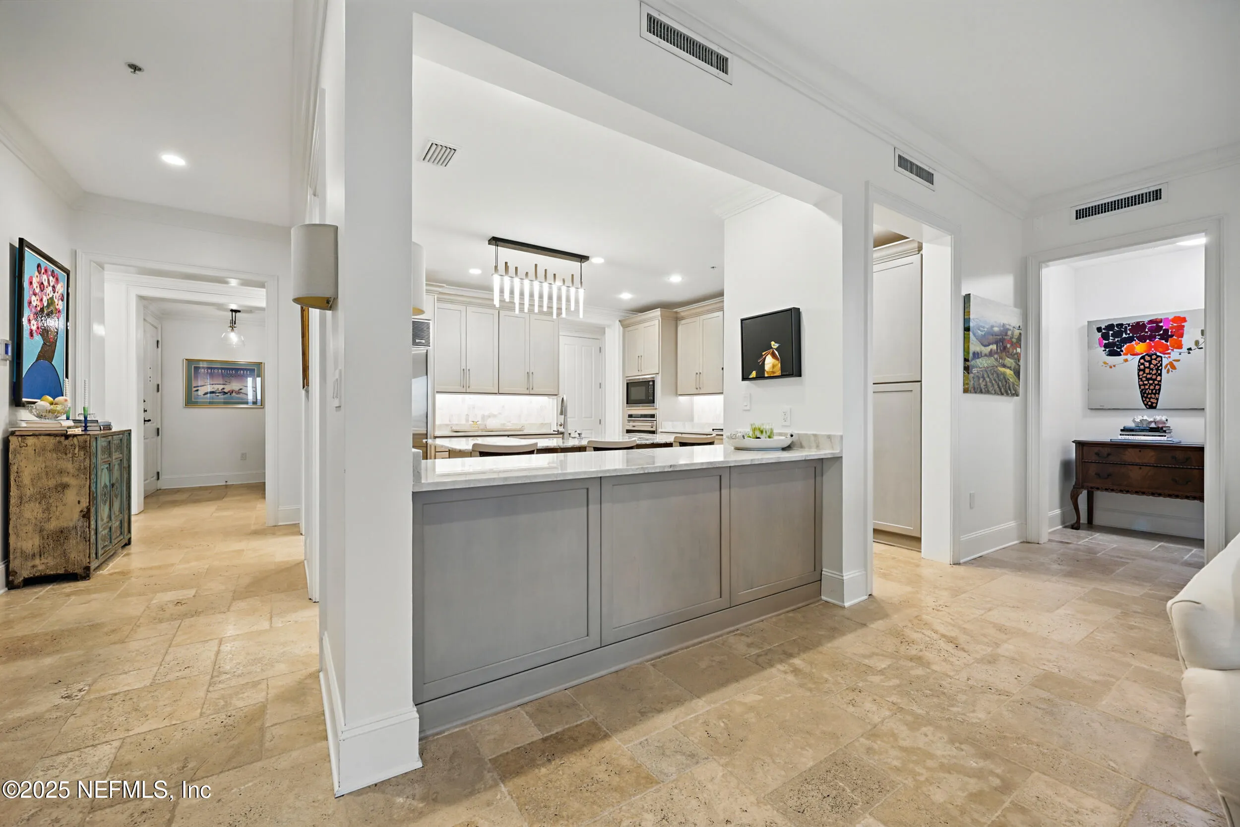 Jacksonville, Florida 32207, United States, 3 Bedrooms Bedrooms, ,4 BathroomsBathrooms,Residential,Pending,87066