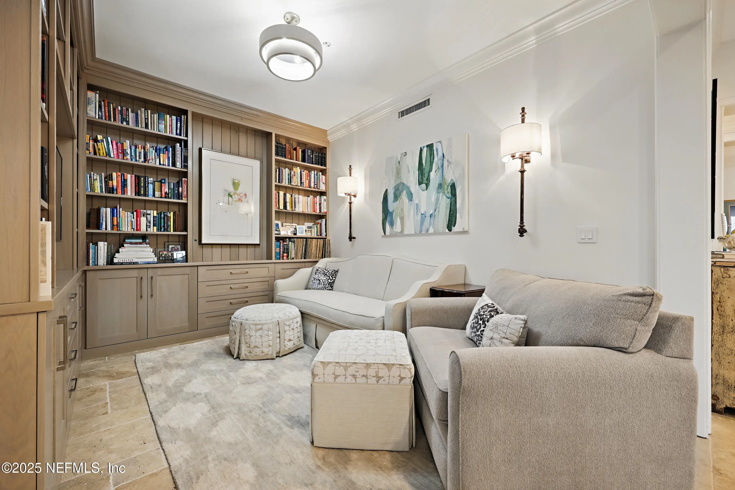 Jacksonville, Florida 32207, United States, 3 Bedrooms Bedrooms, ,4 BathroomsBathrooms,Residential,Pending,87066